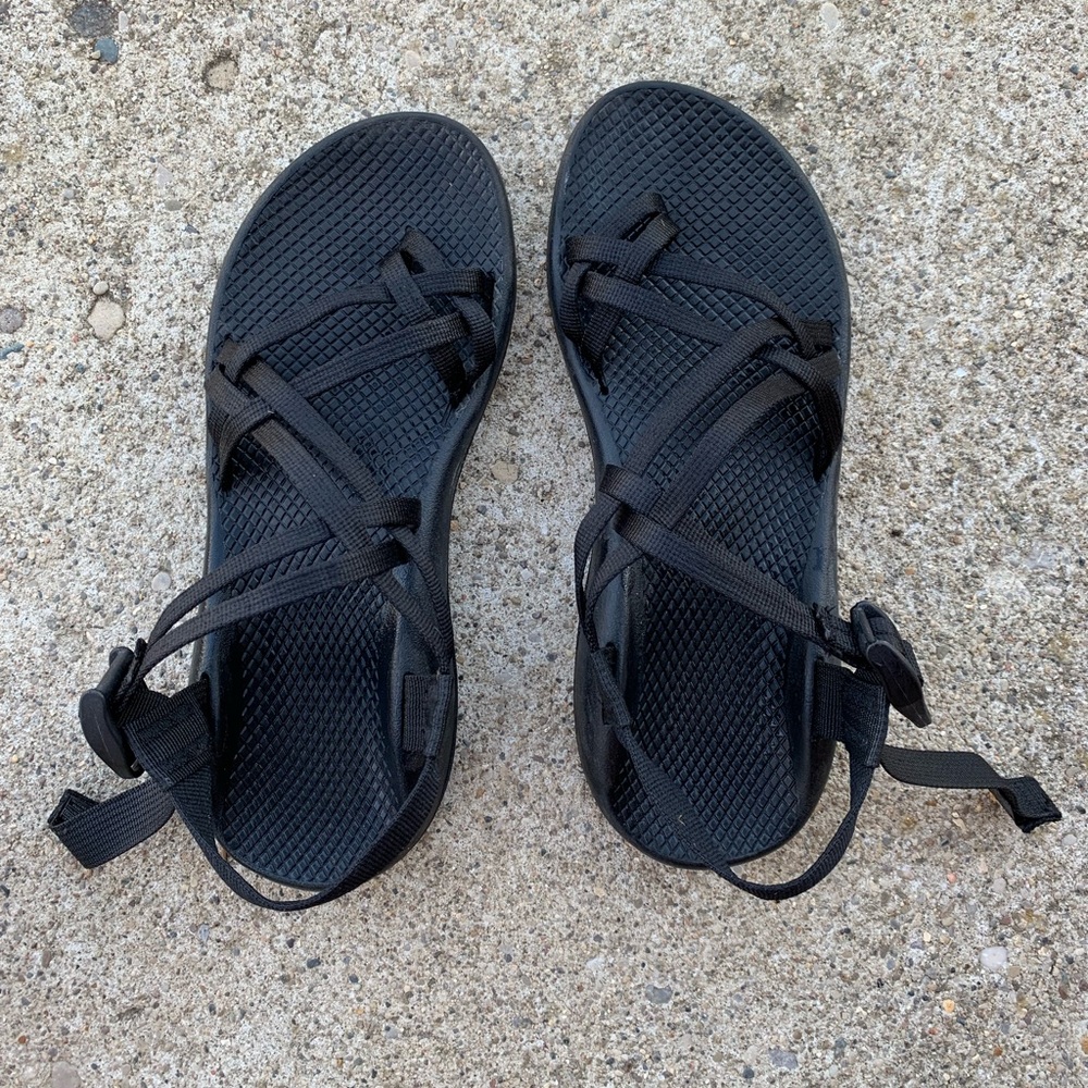 Black 2 strap Chaco